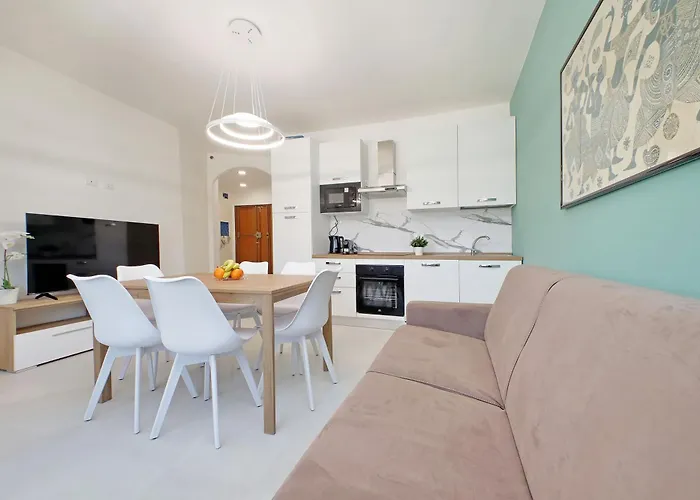 Attico Di Design - Vista San Pietro - 3 *